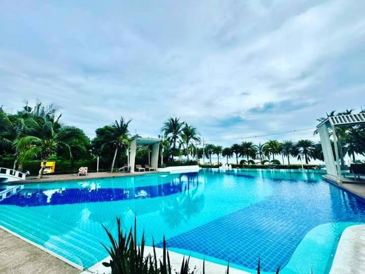 1 Bedroom Seaview Jomtein 9Th Pantai Jomtien Luaran gambar