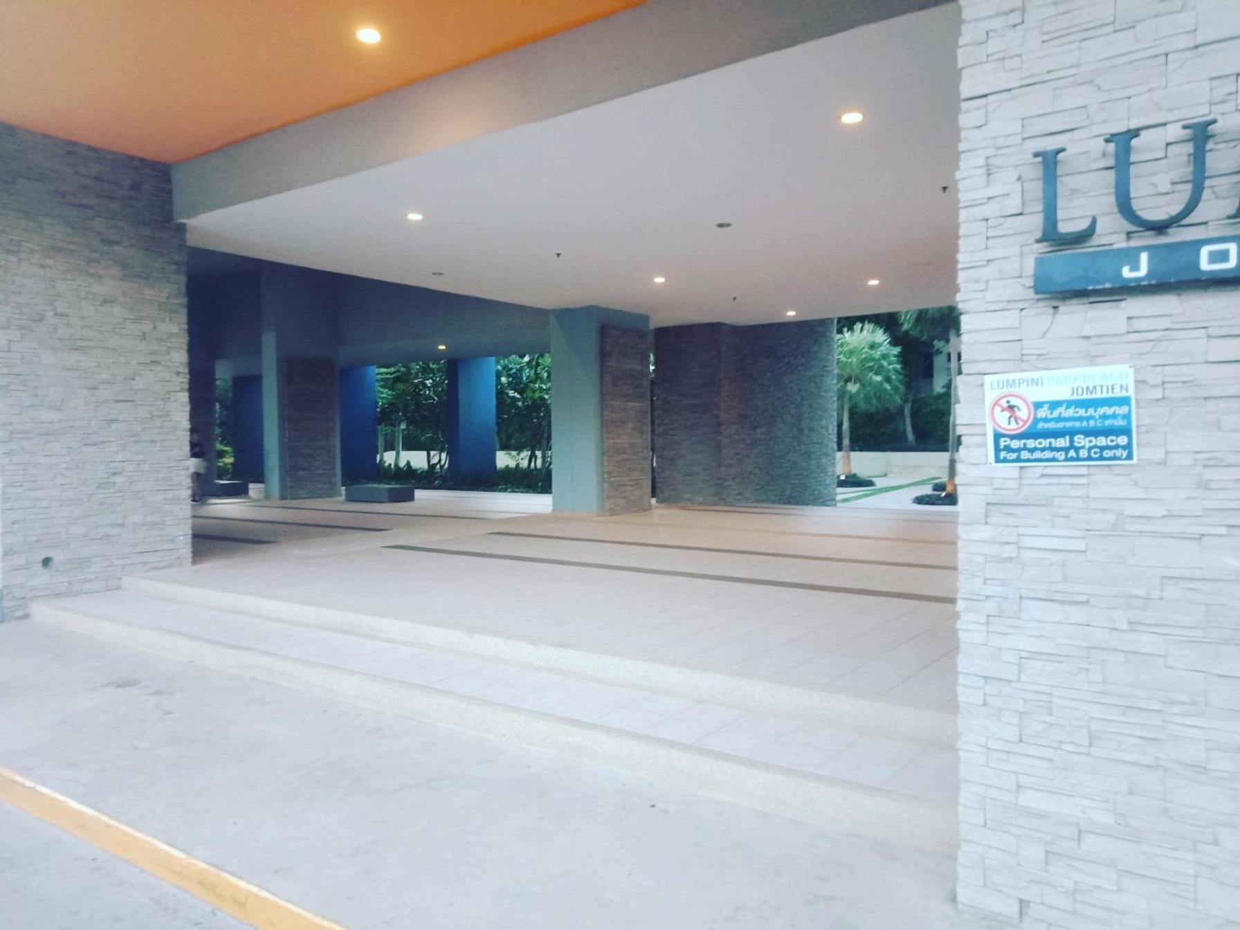 1 Bedroom Seaview Jomtein 9Th Pantai Jomtien Luaran gambar
